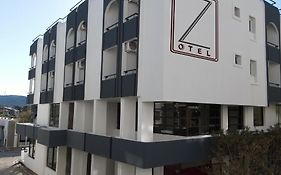 Z Otel